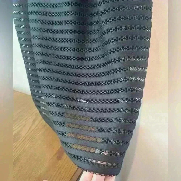 Everly Black Dress with Lace Pattern and Gold Zipper in Back Lined Size Small - Picture 9 of 16